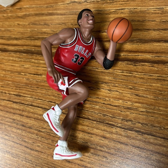 Hallmark ornament - Picture 3 of 5